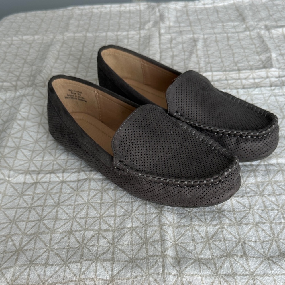 Journee Collection Women's Grey Loafers